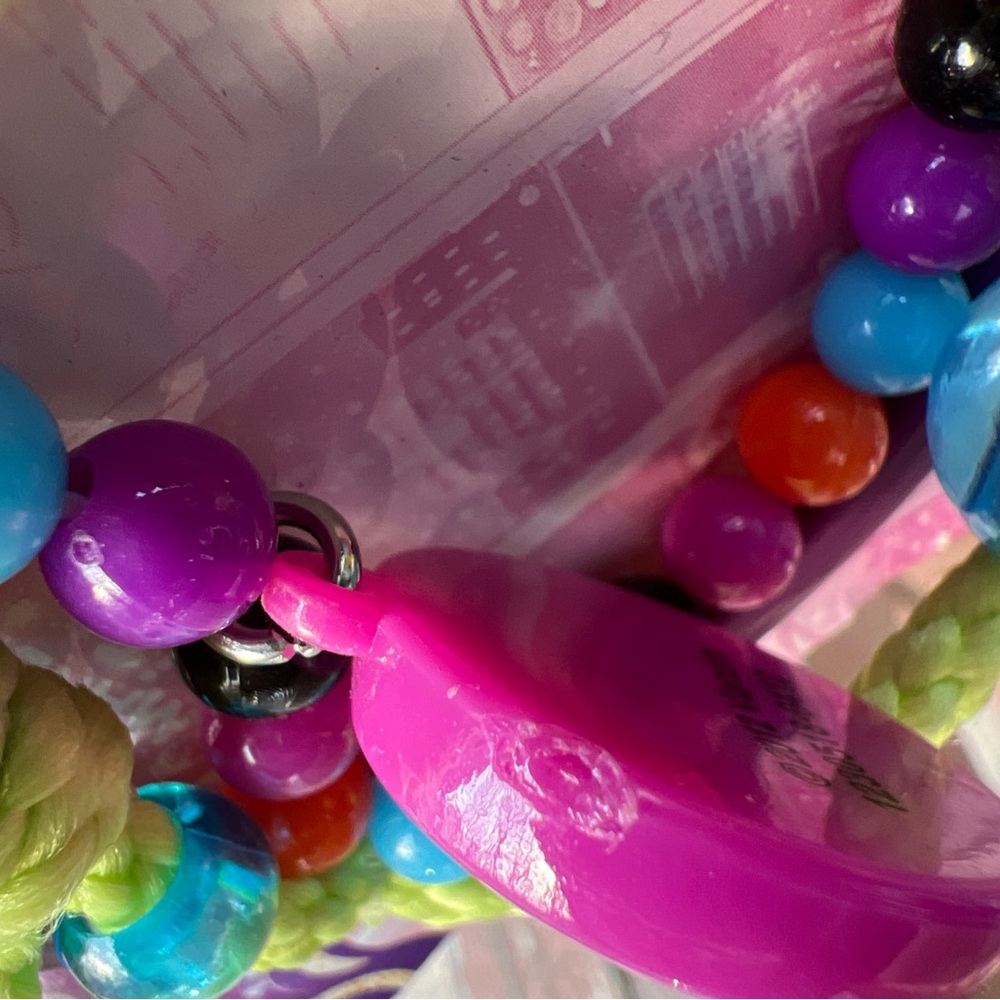 Nickelodeon Victorious Bracelet Set + Necklace Set 2012 Viacom Kidcore Jewelry - Picture 12 of 16